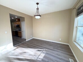 1983 SW 19th Terrace in Gresham, OR - Building Photo - Building Photo