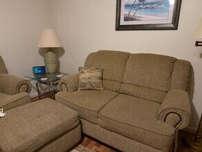 75 S Las Olas Dr in Jensen Beach, FL - Foto de edificio - Building Photo