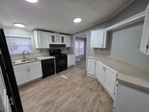 3701 Juniper St in Village of Clarkston, MI - Building Photo - Building Photo