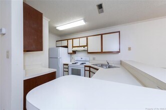 105K Stratford Dr in Williamsburg, VA - Building Photo - Building Photo