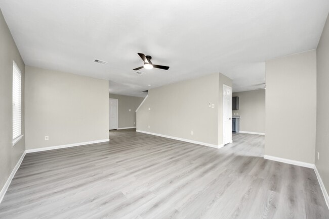 882 Darbydale Crossing Ln