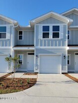 1653 Caleigh Ct in Lynn Haven, FL - Building Photo