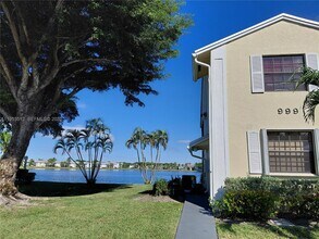 999 Hamilton Dr in Homestead, FL - Building Photo - Building Photo