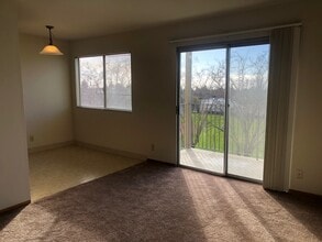 2000 Durant Ave in Berkeley, CA - Foto de edificio - Building Photo