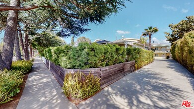 1023 Ashland Ave in Santa Monica, CA - Building Photo - Building Photo