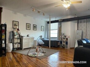 600 Columbia Rd, Unit 26 in Boston, MA - Building Photo - Building Photo