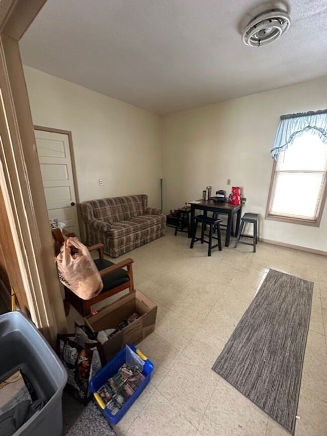 401 3rd St NE in Little Falls, MN - Building Photo - Building Photo