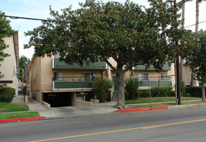 6450 Hazeltine Ave Apartments