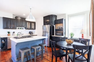 424 Liberty Hl in Cincinnati, OH - Building Photo - Building Photo
