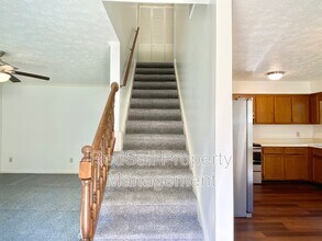 42 Glascow Way in Hampton, VA - Building Photo - Building Photo