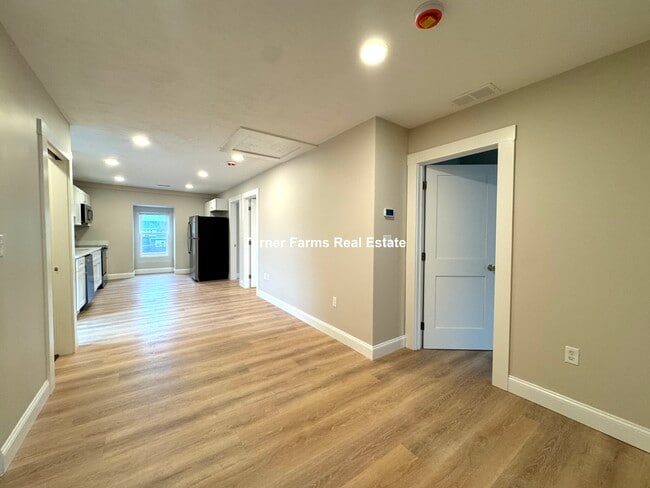 74 Washington St, Unit 8