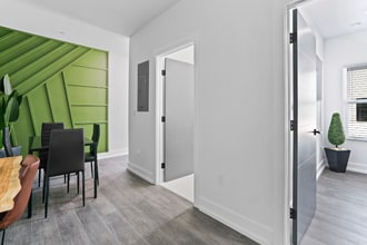 935 S Howard Ave in Tampa, FL - Foto de edificio - Building Photo