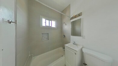 3820 Homer St, Unit 3820 in Los Angeles, CA - Building Photo - Building Photo