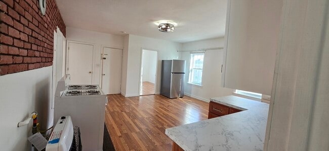 14 Orient St in Worcester, MA - Building Photo - Building Photo