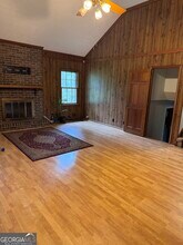 532 Villa Dr SW in Lilburn, GA - Building Photo - Building Photo