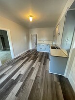 10549 Main St in North Collins, NY - Building Photo