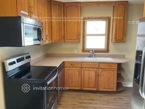 2713 W 71st 1/2 St in Minneapolis, MN - Foto de edificio - Building Photo