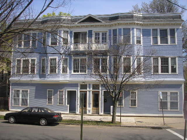 161 Nicoll St, Unit 2R in New Haven, CT - Building Photo - Building Photo