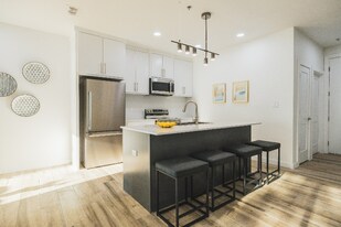 1400 Wisconsin Rd in Edinburg, TX - Building Photo