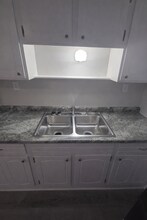 6003 Burns St, Unit 4 in Schofield, WI - Foto de edificio - Building Photo