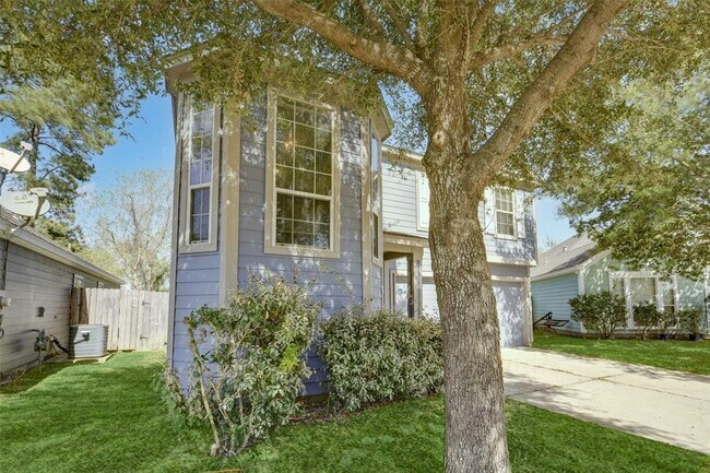 16606 Hodgefield Ln in Houston, TX - Foto de edificio - Building Photo