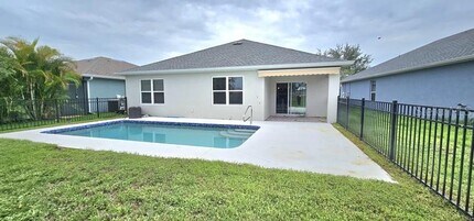 28202 Arrowhead Cir in Punta Gorda, FL - Building Photo - Building Photo
