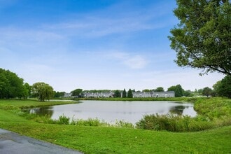 109 W Elk Trail in Carol Stream, IL - Building Photo - Building Photo