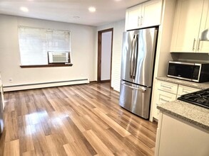 52 Vega Rd in Marlborough, MA - Building Photo - Building Photo