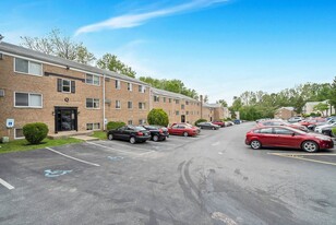 Green Forest Apartments