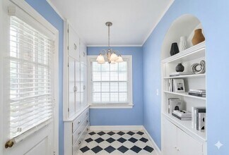 2223 Saratoga Dr in Louisville, KY - Building Photo - Building Photo