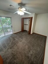 Silver Drive Apartments in Baraboo, WI - Foto de edificio - Building Photo