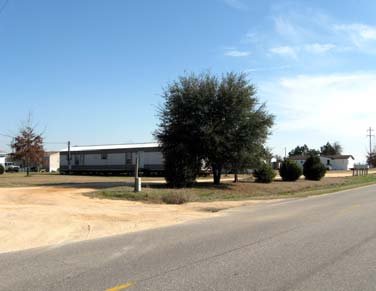 Quarry Village Mobile Home Park in Atmore, AL - Building Photo