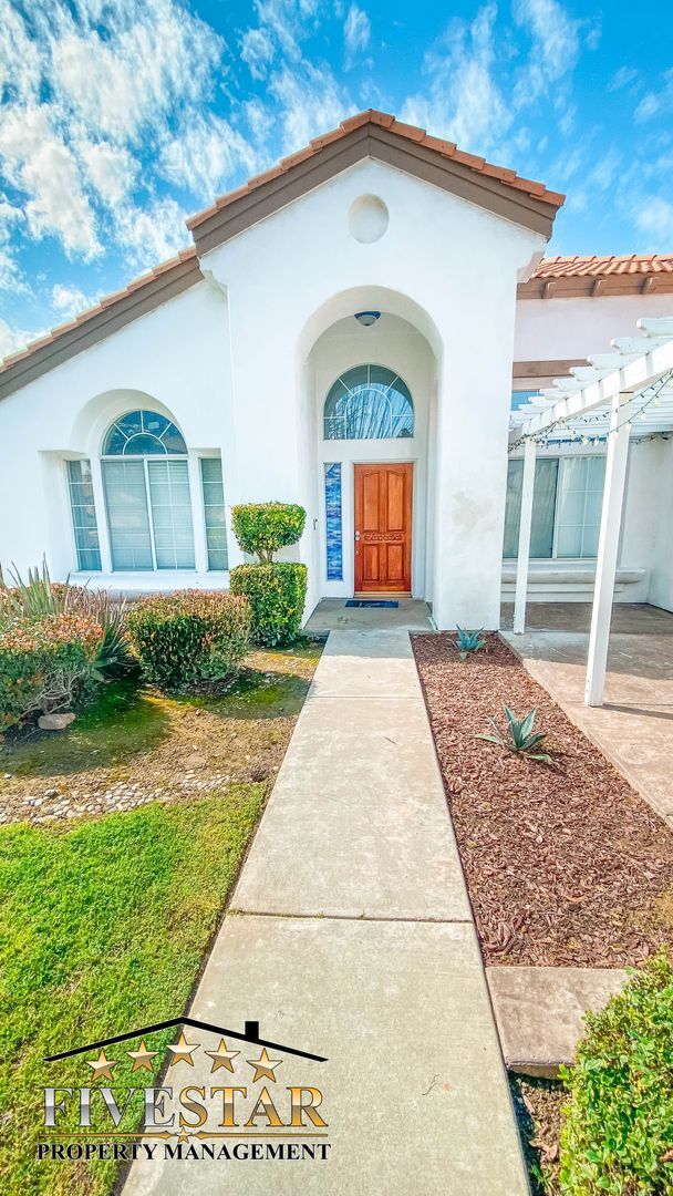 8501 Tamworth St in Bakersfield, CA - Building Photo - Building Photo