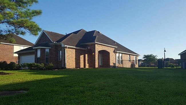 24419 Lake Path Cir in Katy, TX - Building Photo - Building Photo