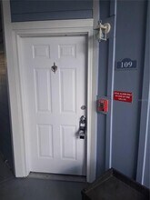 2561 Grassy Point Dr in Lake Mary, FL - Building Photo - Building Photo