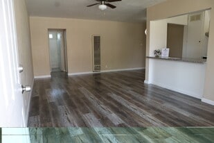 7013 Coldwater Canyon Ave, Unit 2 in Los Angeles, CA - Building Photo