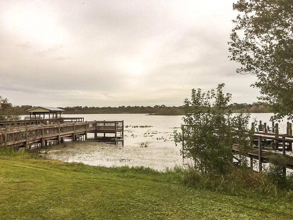 151 S Triplet Lake Dr in Casselberry, FL - Building Photo
