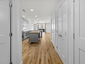 50 Hichborn St in Boston, MA - Building Photo - Building Photo