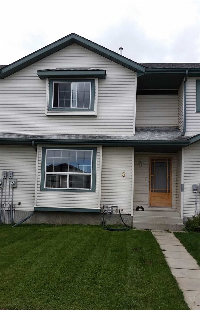 property at 5 Halsall St