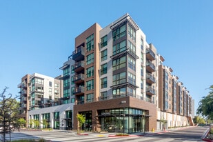 Avelle in Mountain View, CA - Building Photo