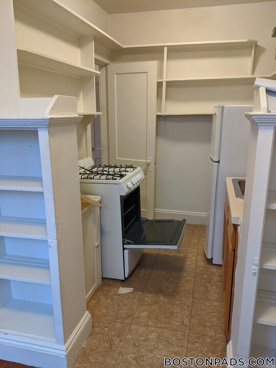 1167 Boylston St in Boston, MA - Building Photo