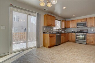 10138 Elm Ct in Thornton, CO - Building Photo - Building Photo