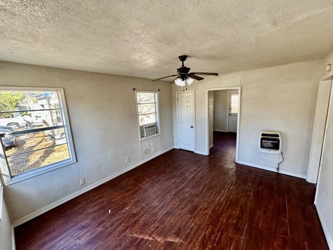 804 N Stockton St in Ada, OK - Building Photo - Building Photo