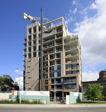 280 Donlands Ave in Toronto, ON - Building Photo - Building Photo