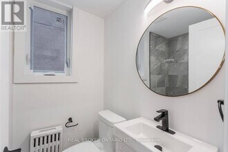 185 Bowie Ave in Toronto, ON - Building Photo - Building Photo