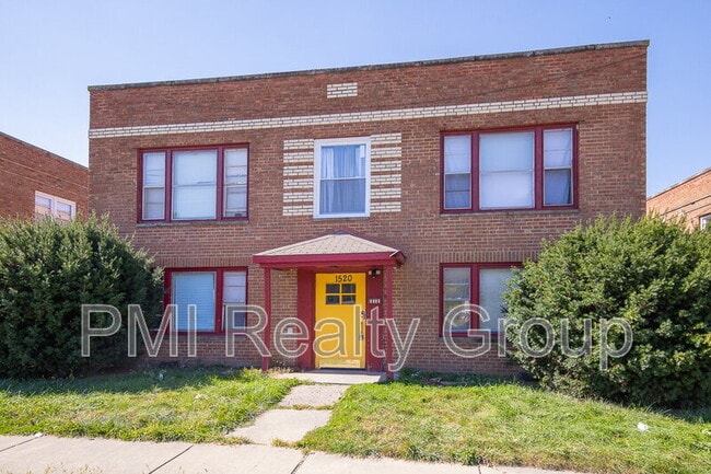 1520 Coventry Rd in East Cleveland, OH - Building Photo - Building Photo