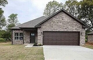 119 Brookvale Cir in Brookland, AR - Building Photo