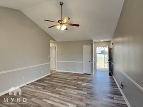 2443 Hawk Ridge Dr in Gastonia, NC - Building Photo - Building Photo