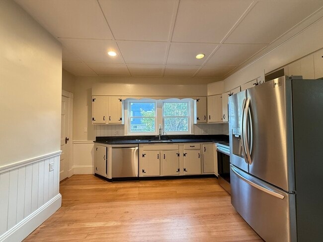 20 Phillips St, Unit 1 in Quincy, MA - Building Photo - Building Photo