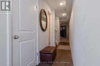 24-24 Morrison Road in Kitchener, ON - Building Photo - Building Photo